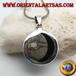 Colgante de medallón de plata lisa con media luna de ónice