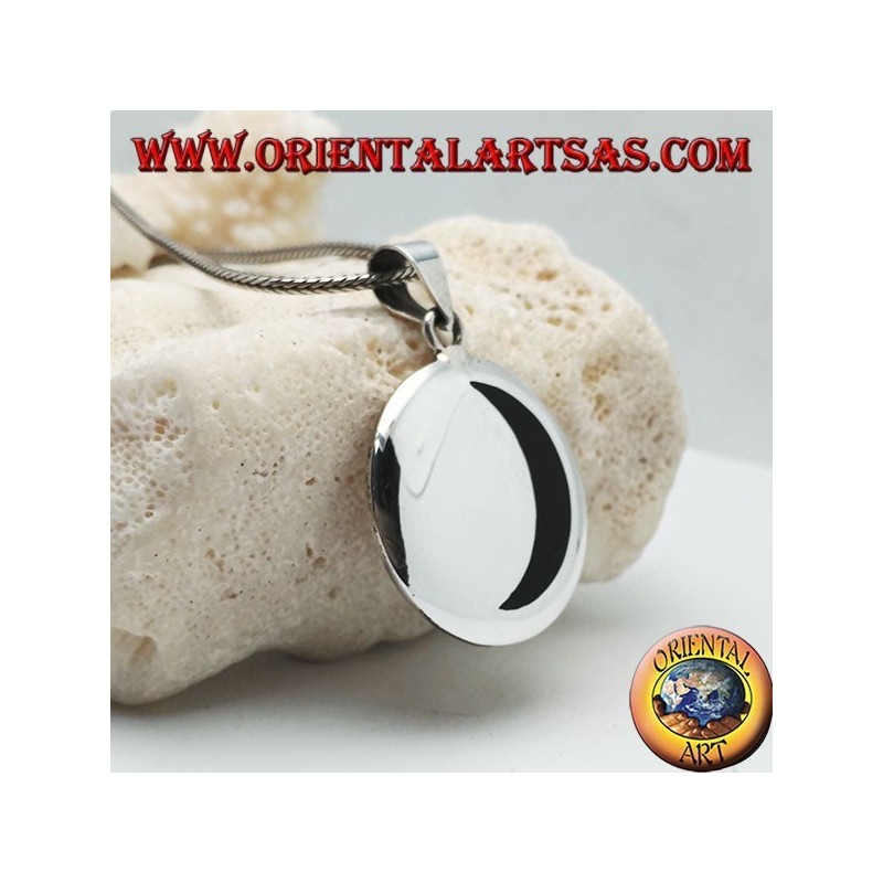 Pendentif médaillon en argent lisse avec croissant onyx