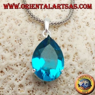 Silver pendant with a faceted blue topaz set