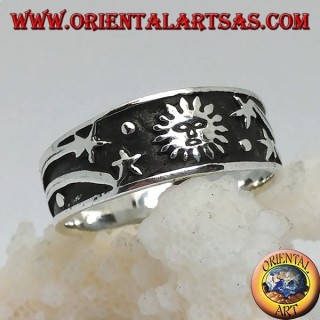 Bague en argent avec soleil et étoiles de comète en bas-relief