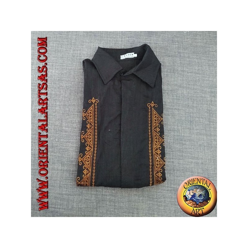 Long-sleeved kaftan shirt with collar and front embroidery (XL)