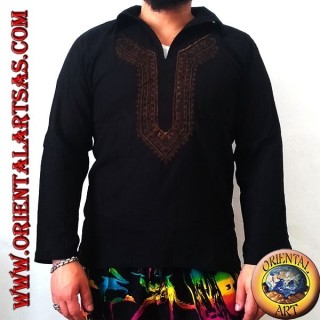 Long-sleeved kaftan sweater with embroidery and V-neck with collar (L)