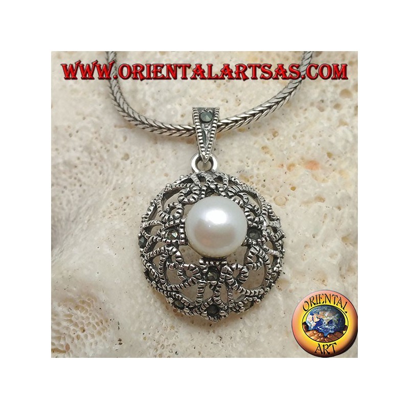 Silver pendant with pearl on a rounded disc with openwork hearts and marcasite decoration