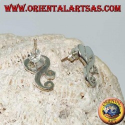 Pendientes de plata corazón con nube en lóbulo estilo hippie