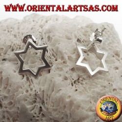 Pendientes de plata con estrella de seis puntas o Estrella de David perforada por el lóbulo