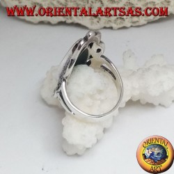 Silver ring with green shuttle agate and classic style decoration perforated with marcasite