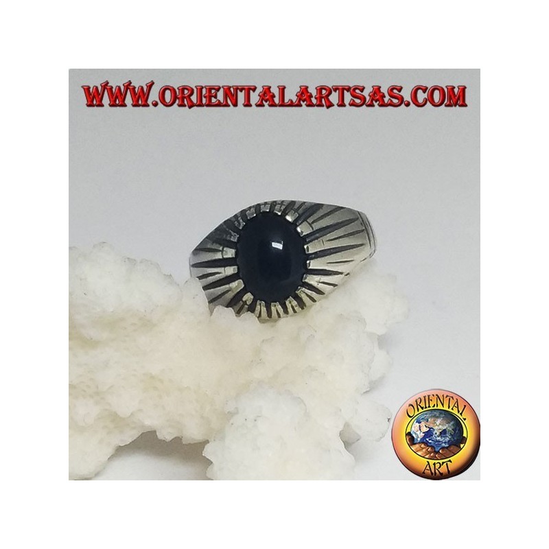 Silver ring with oval cabochon onyx set with ribbed setting