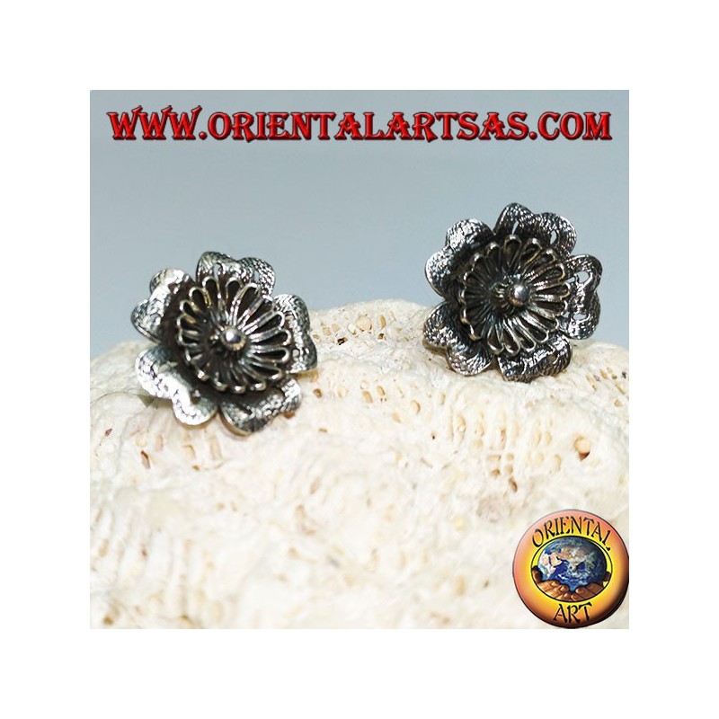 Pendientes de plata con forma de lóbulo flor "aquilegia"