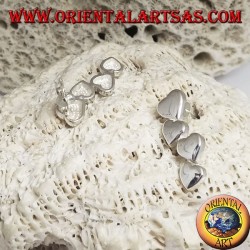Silver earrings with a row of 4 smooth lobe hearts