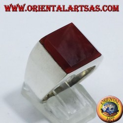 Smooth silver ring with overlapping square carnelian