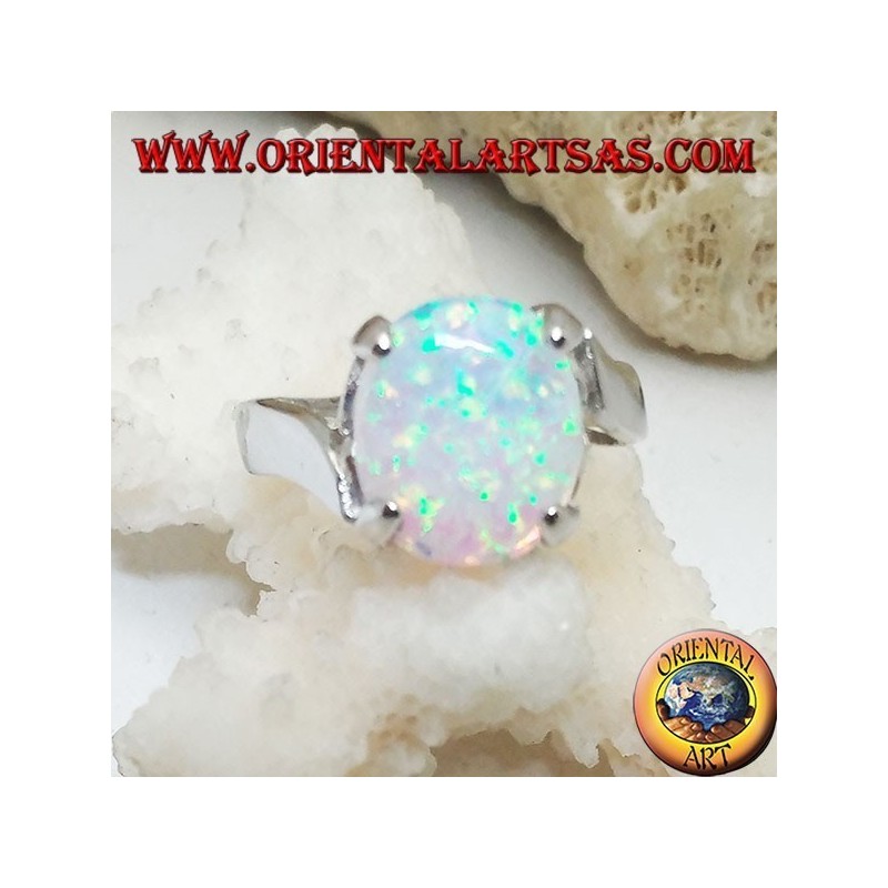 Silberring mit ovalem weißem Opal-Set und gebogenem Rahmen an den Seiten