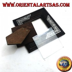 Quadratischer Fotorahmen aus Mangoholz mit zwei silbernen Blumeneinsätzen (16 x 16 cm)