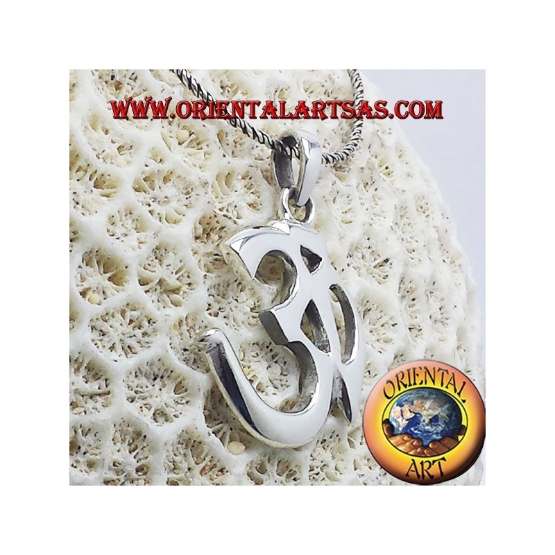 Om colgante de plata Y Aum sílaba sagrada
