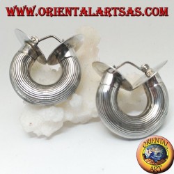 Boucles d'oreilles en argent à larges rayures avec section cylindrique et disques finaux