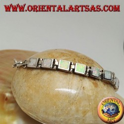 Silbernes Uhrenarmband mit achtzehn quadratischen Harlekinopalen