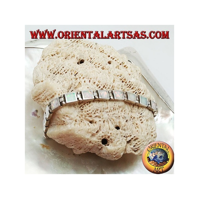 Pulsera de reloj de plata con dieciocho ópalos de arlequín cuadrados