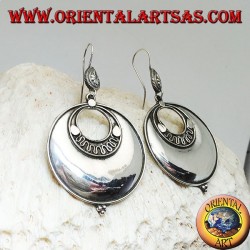 Grandes boucles d'oreilles rondes en argent avec disques concentriques et trois boules en dessous