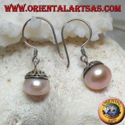Boucles d'oreilles en argent avec perle d'eau douce rose et décoration ethnique