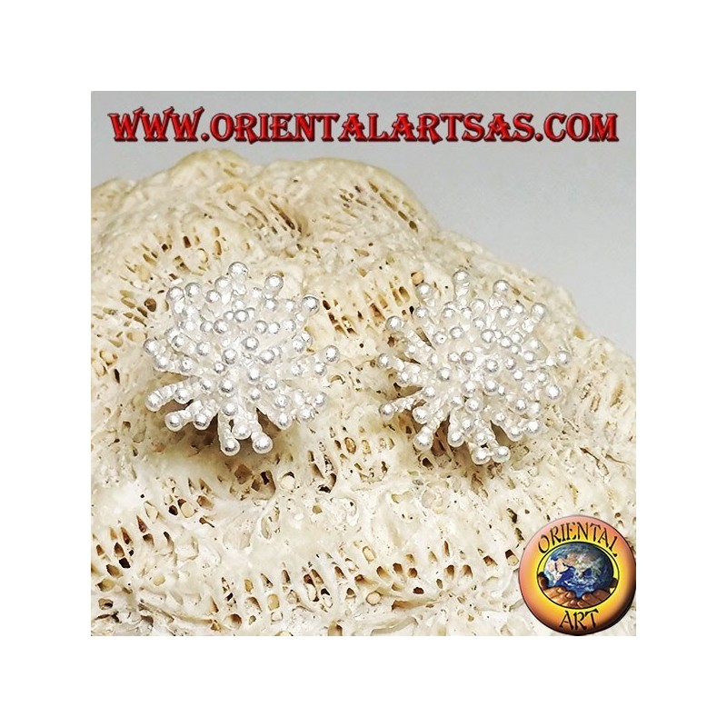 Silberlappenohrringe in Form einer Seeanemone mit Satin-Finish (groß)