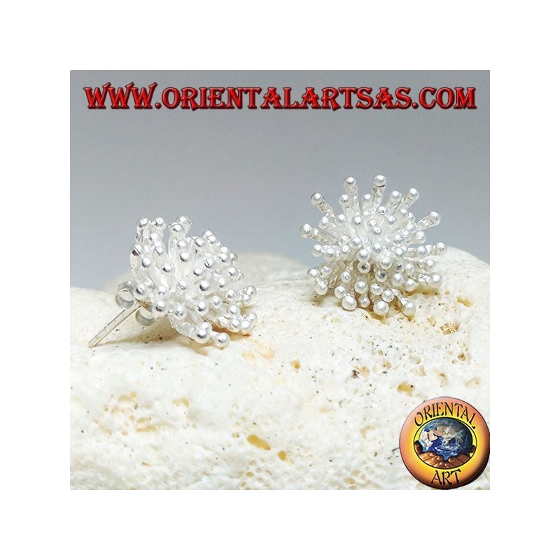 Silberlappenohrringe in Form einer Seeanemone mit Satin-Finish (groß)