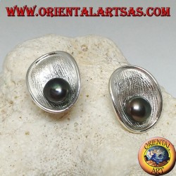 Silver lobe earrings with satin mother shell inside and gray freshwater pearl