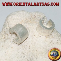 Breite quadratische Silberohrringe mit Satin-Finish und 15 mm Schmetterlingsverschluss