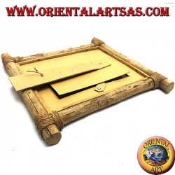 Vertical photo frame in coffee wood and decorations in 35 x 33 cm bark sticks