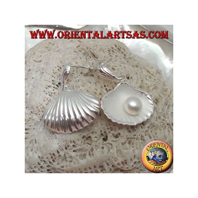 Silver earrings with satin mother shell inside and freshwater pearl