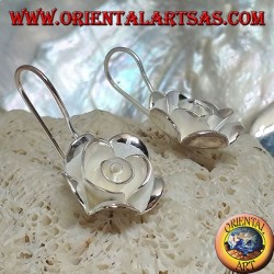 Silberne Ohrringe in Form einer großen Rose mit Satin-Finish