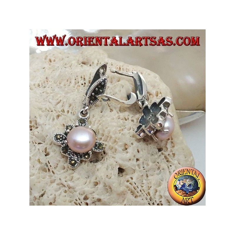 Silver earrings with freshwater pearl set on a square marcassite rhombus