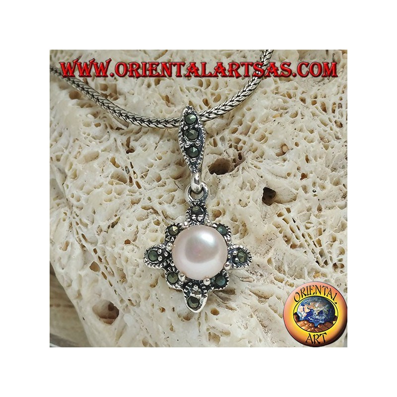 Silver pendant with freshwater pearl set on a square marcassite rhombus