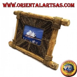 Horizontal photo frame in coffee wood and bark stick decorations 19 x 29 cm