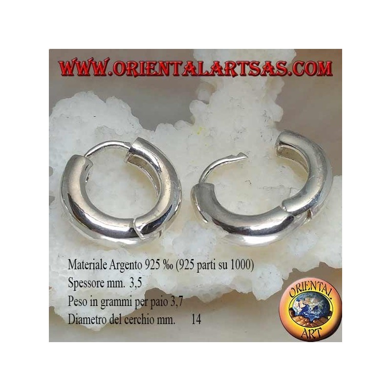 Simple hoop silver earring and 3.5 x 14 mm snap closure