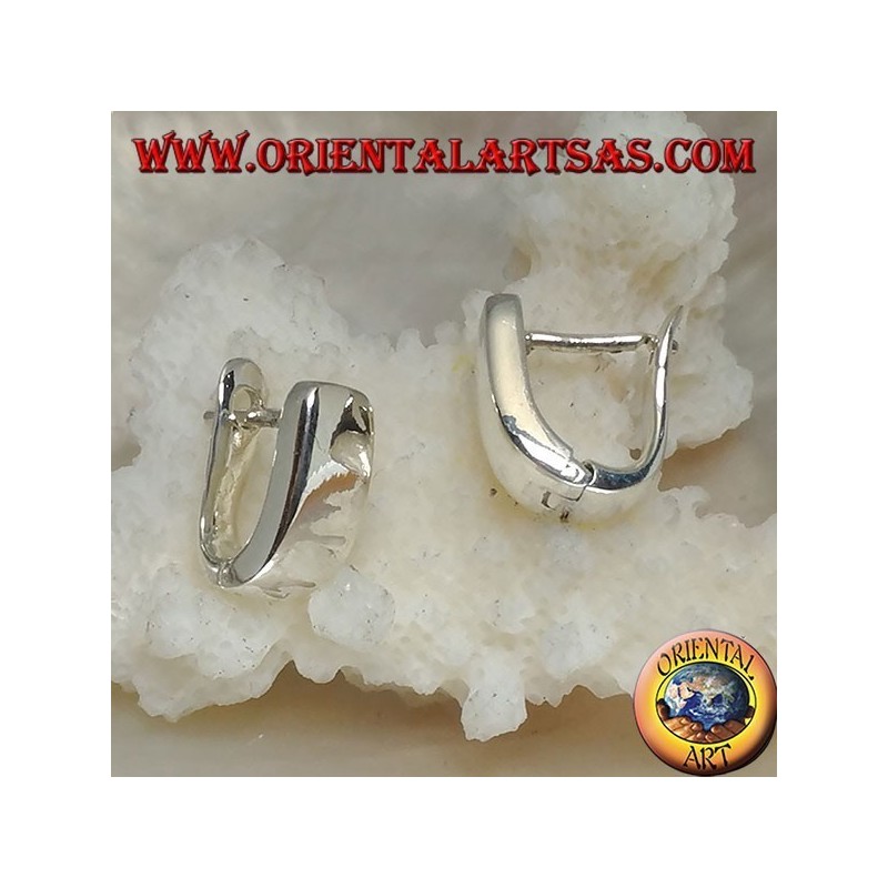 Boucle d'oreille en argent simple et étirée avec fermeture à pression 14 x 12 x 6 mm