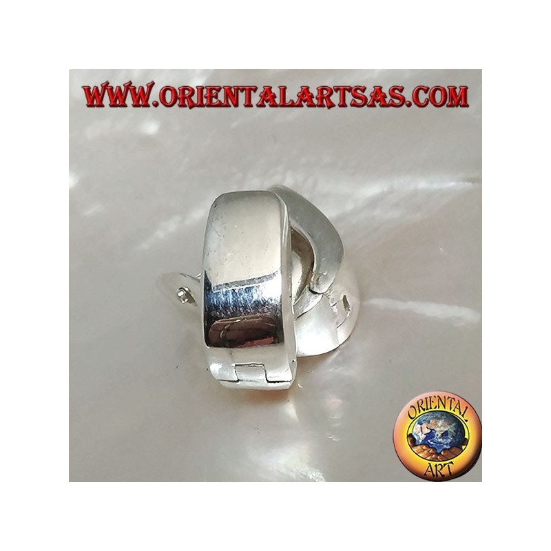 Boucle d'oreille en argent simple et étirée avec fermeture à pression 14 x 12 x 6 mm