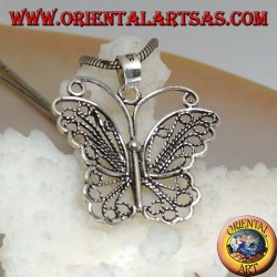 Pendentif en argent en forme de papillon avec ailes et antennes décoratives ajourées