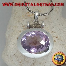 Silberanhänger mit einem prächtigen großen facettierten ovalen natürlichen Amethyst auf einer glatten horizontalen Einstellung