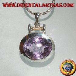 Silberanhänger mit einem prächtigen großen facettierten ovalen natürlichen Amethyst auf einer glatten horizontalen Einstellung