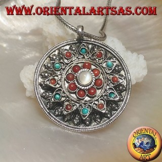 Ciondolo in argento medaglione a scatola con coperchio a fiore con coralli e turchesi antichi e pietra di luna centrale