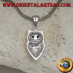 Pendentif en argent en forme de hibou parsemé de zircons blancs et d'yeux en zircon noir