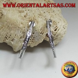 Pendientes sencillos de plata con círculo cuadrado y una hilera de circonitas blancas centrales de 30 mm