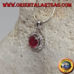 Pendentif en argent avec rubis synthétique rond serti de zircons ronds