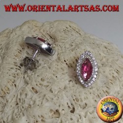 Boucles d'oreilles en argent avec rubis navette synthétiques serties de zircons blancs