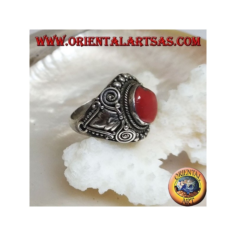 Bague en argent avec corail fossile tibétain antique et décorations ethniques faites à la main