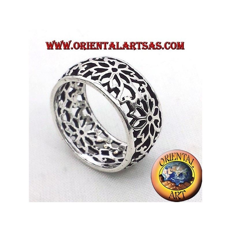 anneau perforé bandeau de fleurs en argent en forme de dôme