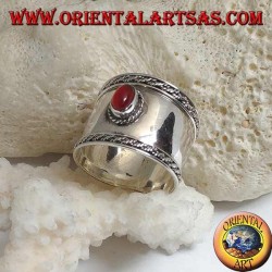Breitband-Silberring mit ovalem Karneol und Konturgewebe, Bali