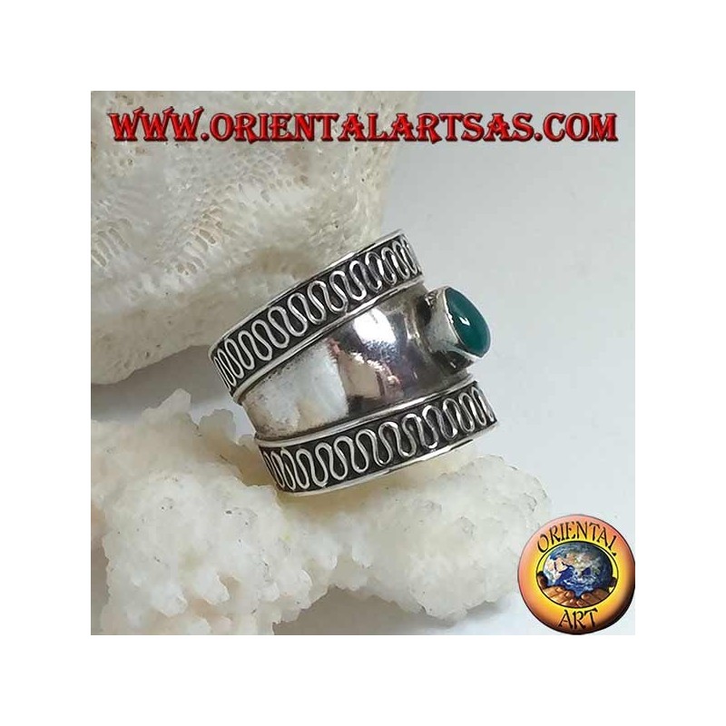 Wide band silver ring with oval green agate and contour serpentine, Bali