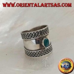 Breitband-Silberring mit ovalem grünem Achat und Kontur-Serpentin, Bali