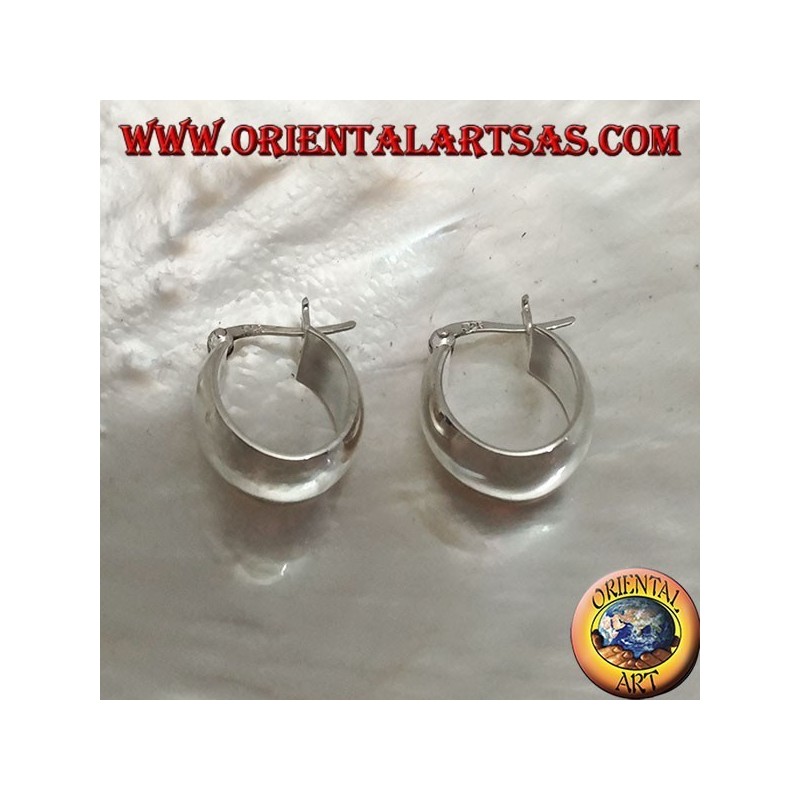 Pendiente simple ovalado ovalado de plata y cierre de palanca de 18 x 16 x 8 mm