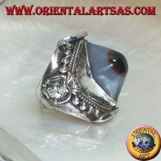 Anillo de plata con ágata de ojos Shiva ovalada de dos tonos en una configuración nepalí